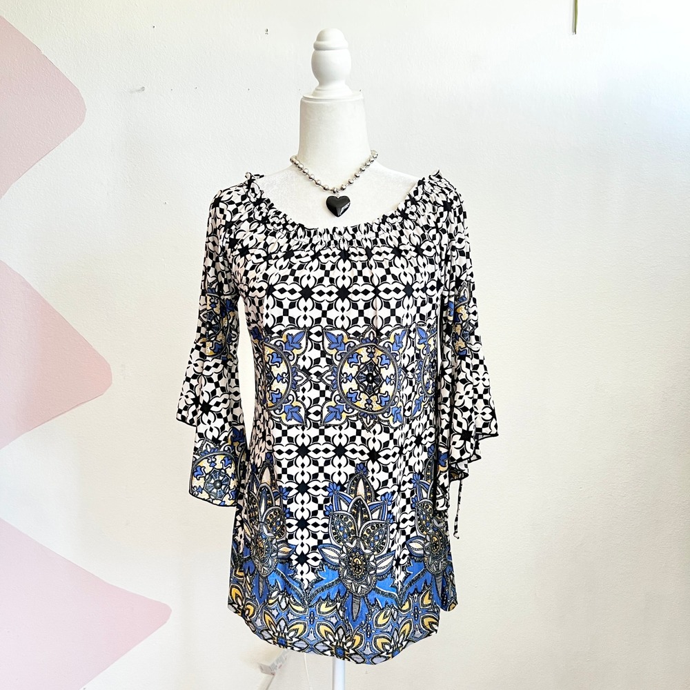 WinWin Bell‎ Sleeve Tunic Top Floral Boho Bohemian Festival Western S-M